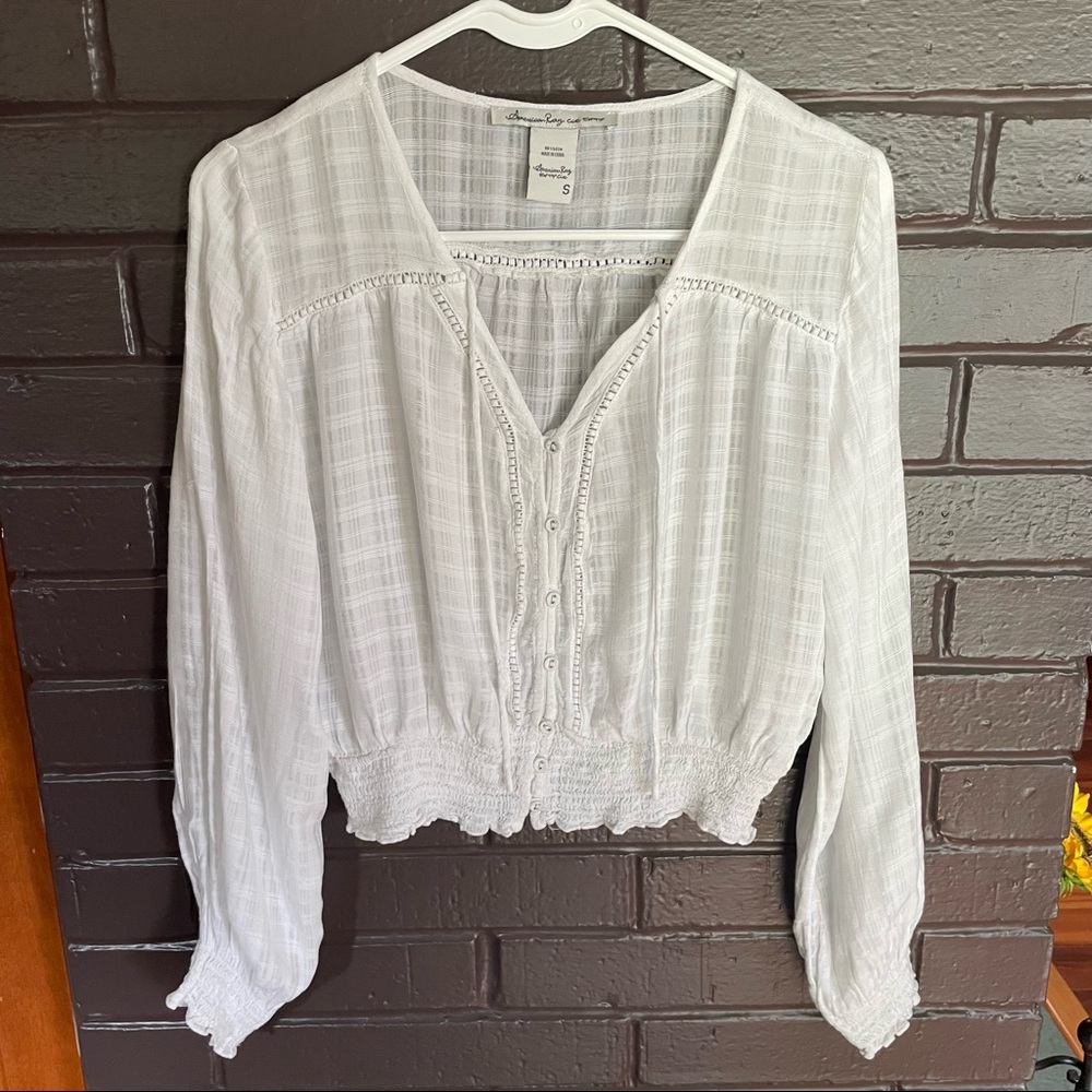 American Rag Cie White Long Sleeve Button Down Boho Cropped Blouse